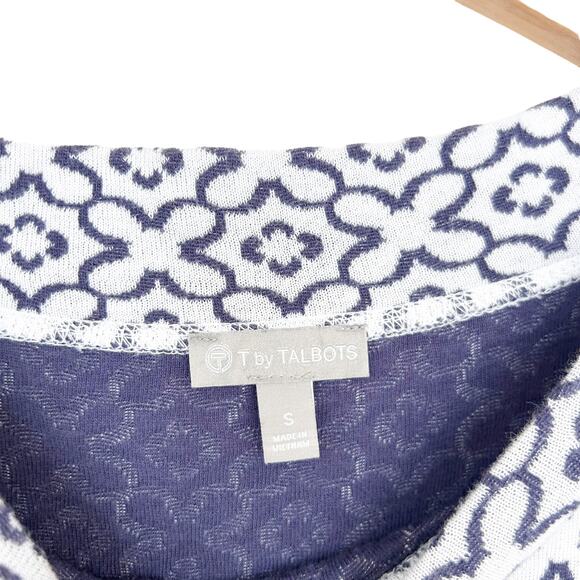 T by Talbots Blue White Printed Crewneck Sweater Sz S - Picture 2 of 6